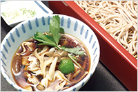 霧島豚と木の子のつけ蕎麦