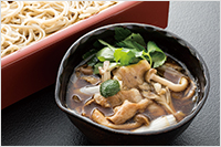 霧島豚ときのこのつけ蕎麦